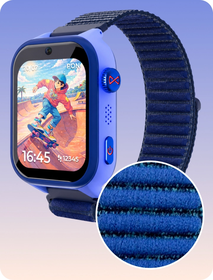Niebieski smartwatch dziecięcy Bro z dodatkowym materiałowym paskiem w zestawie.