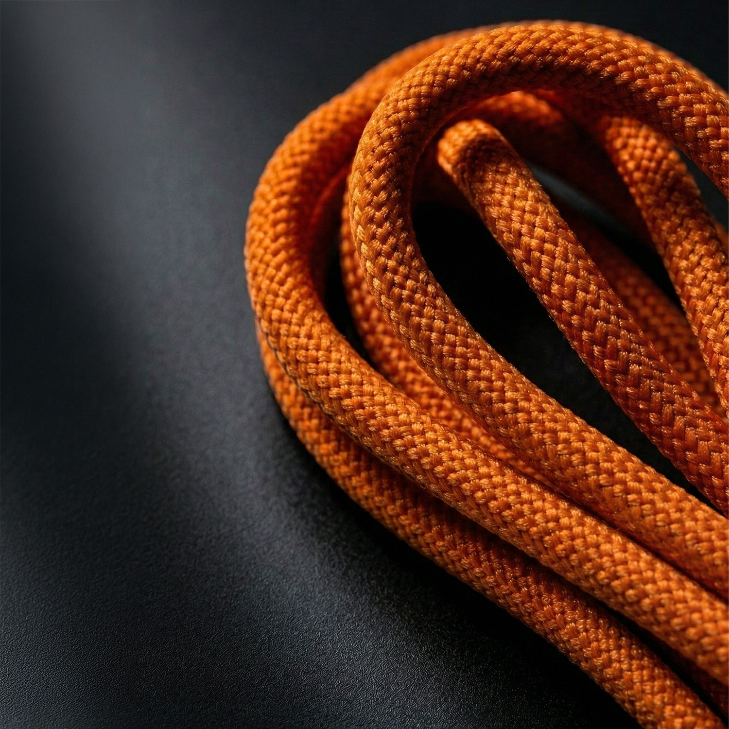 Ładowanie i transmisja danych przez kabel Forever Saffron