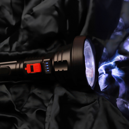 Latarka ręczna LED TORCH 1800mAh 600lm FLF-04 Forever Light